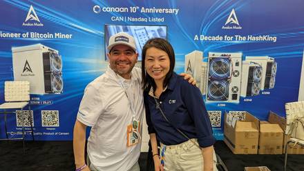 Aviran Vargas at Canaan ASIC booth